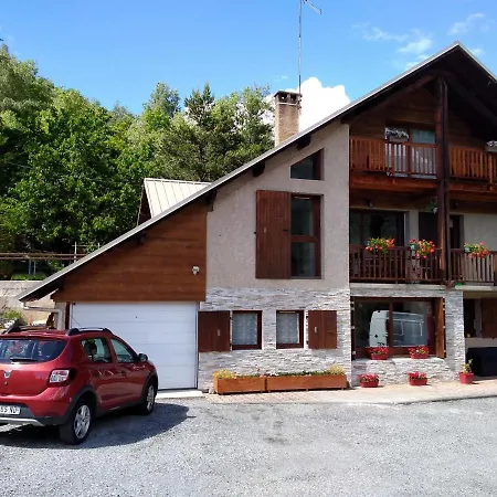 Le Petit Randonneur Bed & Breakfast *